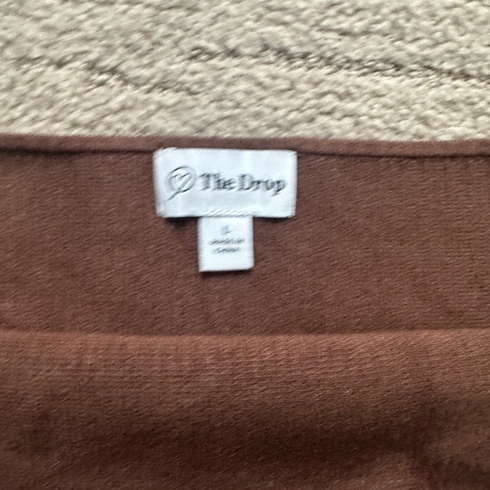 Brown Ribbed Crop Top - Picture 3 of 3